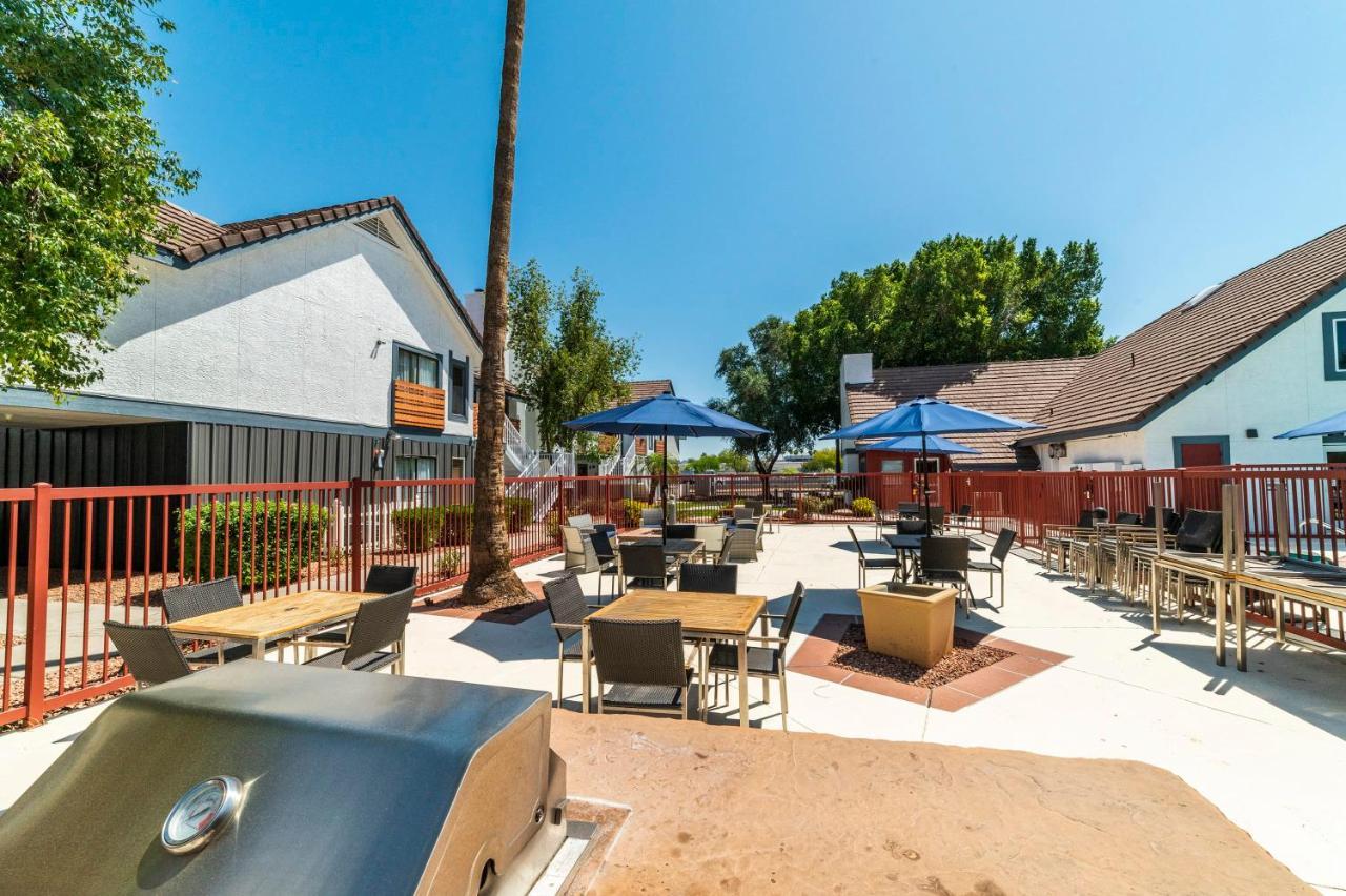 פיניקס Metro Phx Upstairs 2Bd Sleeps 6 Heated Pool No Pets Allowed מראה חיצוני תמונה