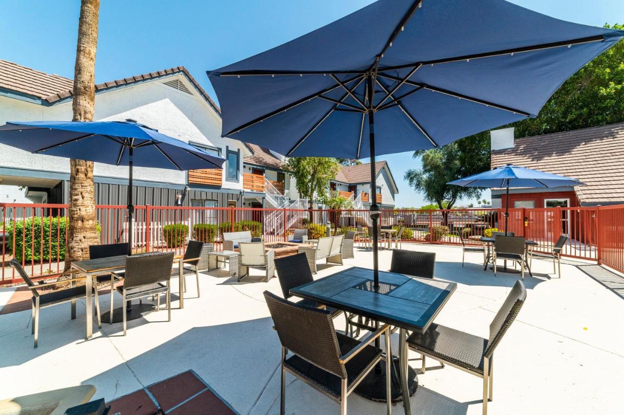 פיניקס Metro Phx Upstairs 2Bd Sleeps 6 Heated Pool No Pets Allowed מראה חיצוני תמונה